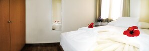 Superior Apartment | Egyptian cotton sheets, premium bedding, down comforters