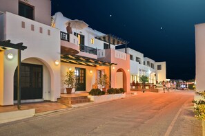 Front of property - evening/night - Golden Bay (Naxos)