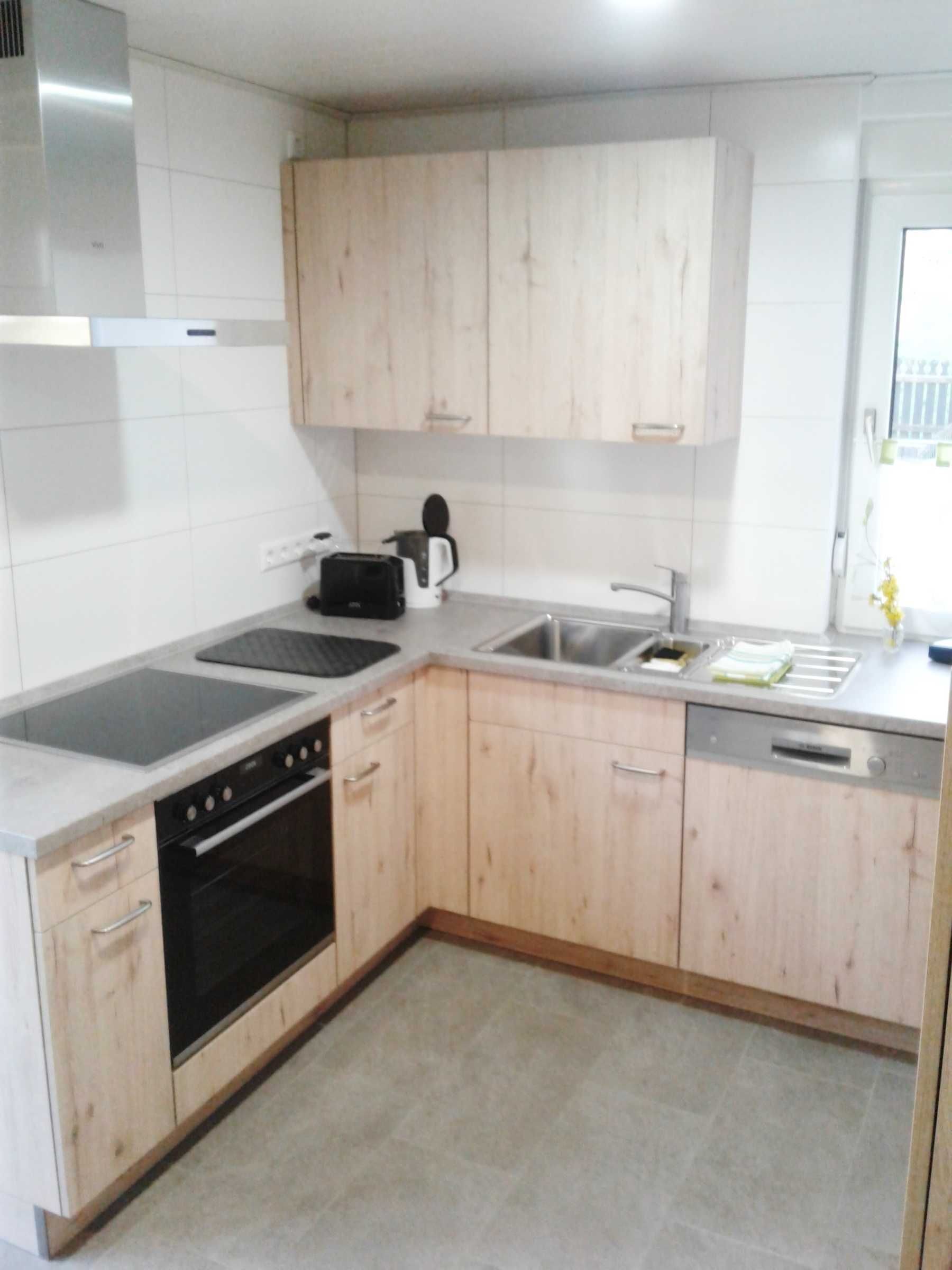 Réfrigérateur, four, congélateur