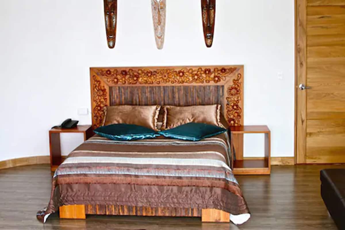 Quarto (Africana Especial Superior) | Frigobar, cortinas blackout, quartos à prova de som
