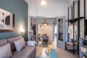 Smart-TV, Netflix, Bücher, Streaming-Dienste