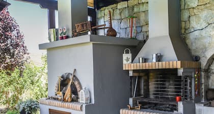 Ambelaki Polythea Farmhouse das Familienparadies!