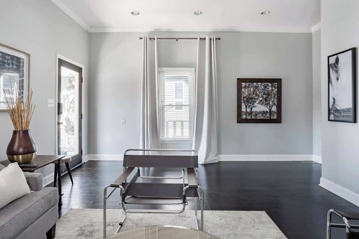 Télévision, espaces bureaux