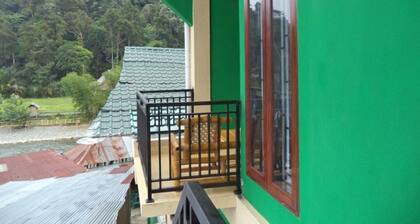 LiLa Inn - Bukwit Lawang