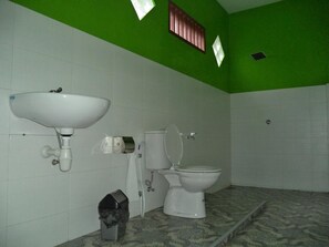 Bathroom - LiLa Inn - Bukwit Lawang (Tp. Hà Giang)