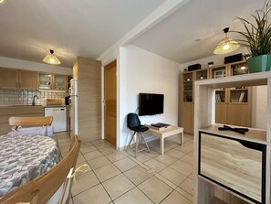 2 bedrooms, WiFi (free) - 3-star Apartment, 3 rooms, 6 ppl, terrace, garage - Briançon (Briançon)