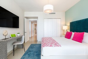 2 bedrooms, iron/ironing board, travel cot, WiFi