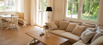 Holiday living under thatched roof - 4 bedrooms, 2 bathrooms, large garden and terrace