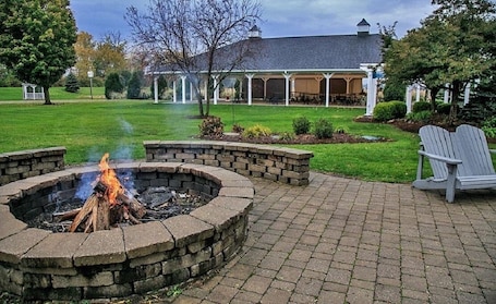 Terrace/patio. 9 miles to Cedar Point. Pet friendly room with 22 acres to play.