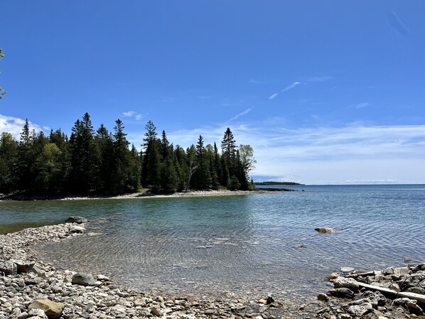 Beach nearby, sun loungers