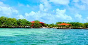 Beach - Private Island Getaway - Belize Barrier Reef - Fish, Snorkel, Spearfishing, SUP  (Dangriga)