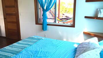 2 bedrooms, bed sheets