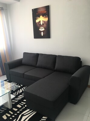 TV