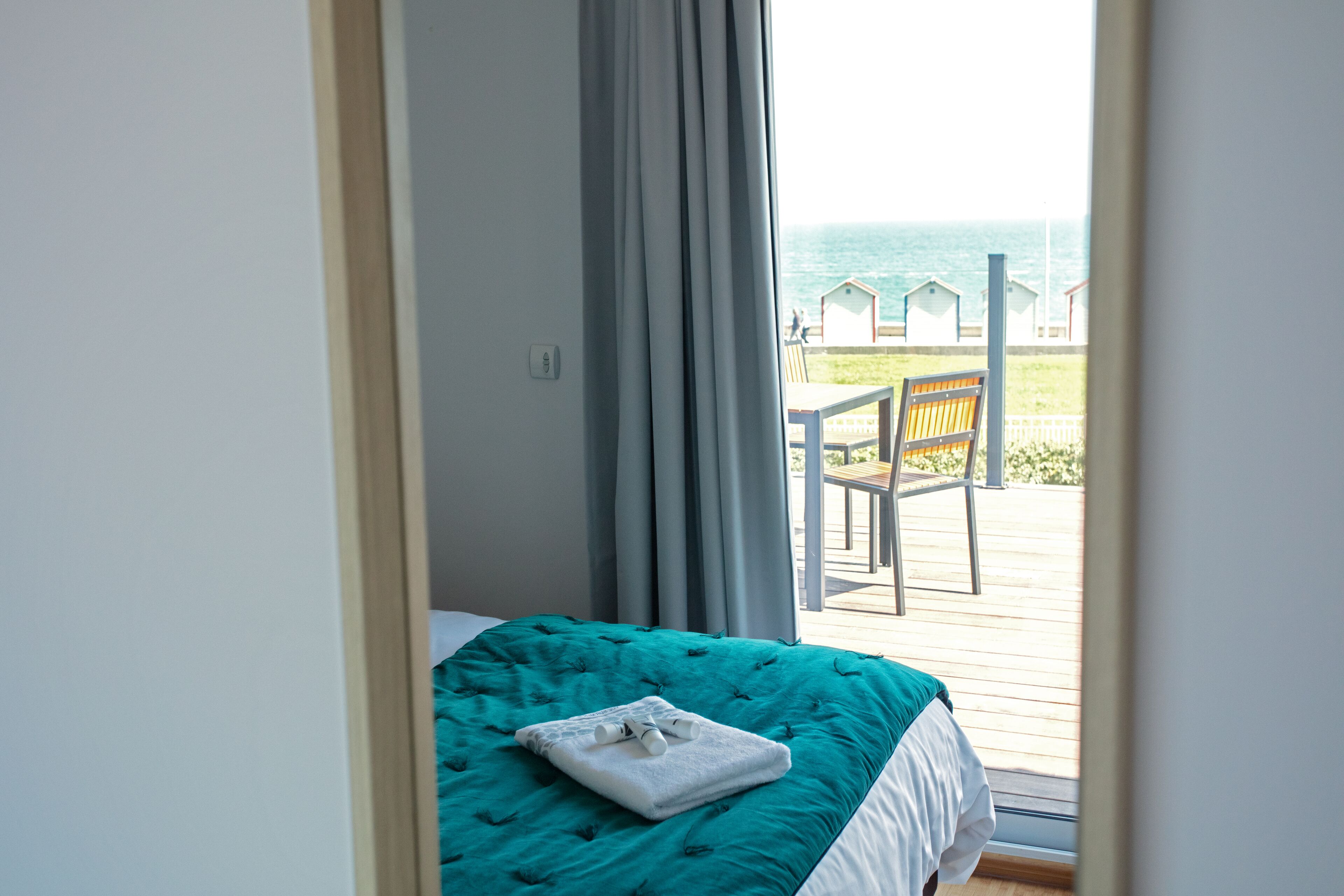 deluxe double room (chambre 1) | individually decorated, individually furnished, desk, free wifi