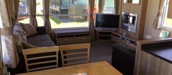 Yellow Hammer - Free Wifi