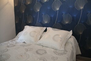 1 bedroom, iron/ironing board, bed sheets