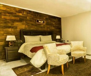 ستائر تعتيم وواي فاي مجانًا وملاءات أسرّة