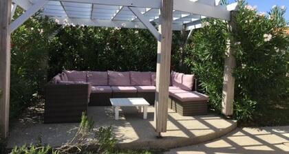 Entre StPalais et Vaux, maison de famille rénovée à 20 min de la plage Nauzan