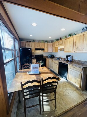 Fridge, microwave, coffee/tea maker, toaster