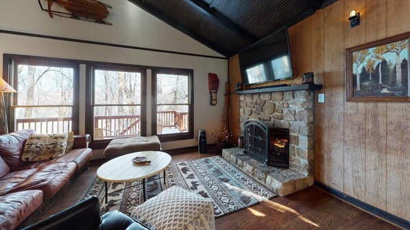 Fireplace - Stunning Bungalow in the High Country (Sugar Mountain)