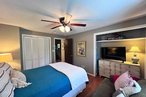 2 bedrooms, Internet, bed sheets