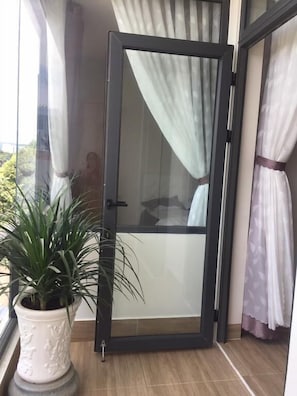 Balcony - Trung Dung Hotel Apartment (Ho Chi Minh City)