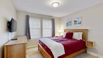 2 slaapkamers, een strijkplank/strijkijzer, wifi, beddengoed