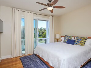 6 makuuhuonetta, silitysrauta/-lauta, ilmainen Wi-Fi, vuodevaatteet