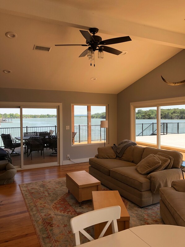 Smart TV, video games, DVD player