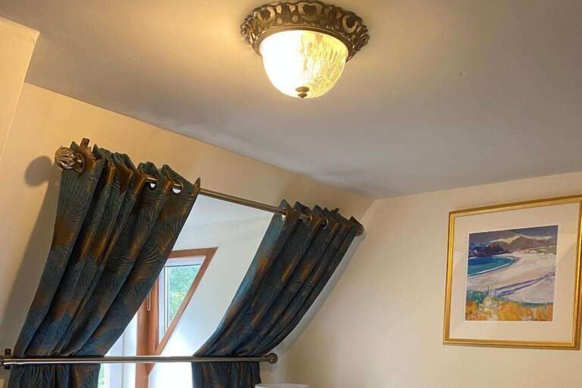 Individually decorated, individually furnished, free WiFi, bed sheets