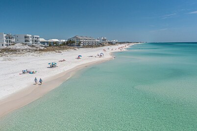 Family Perfect ☀️ Ocean View | Private Pool | By Beach | Tiki Bar | Bikes | Beach Equip ☀️