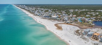 ¡PISCINA PRIVADA! PASEO A LA PLAYA! VISTAS AL MAR EN 30A !!