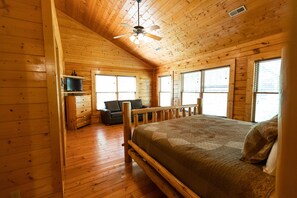 8 bedrooms, iron/ironing board, free WiFi, bed sheets