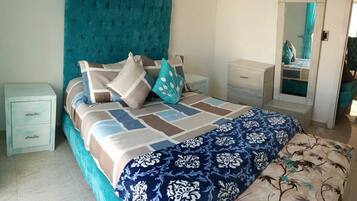 3 bedrooms, iron/ironing board, free WiFi, bed sheets