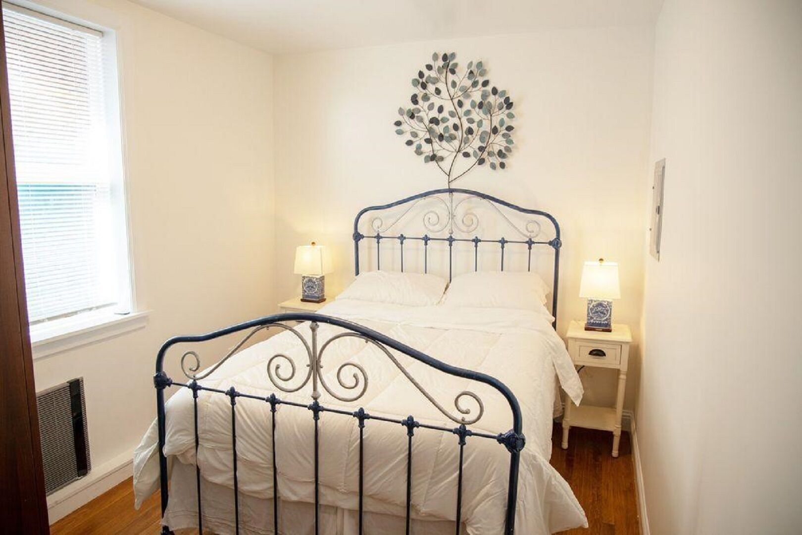 2 chambres, bureau, fer et planche à repasser, Wi-Fi gratuit