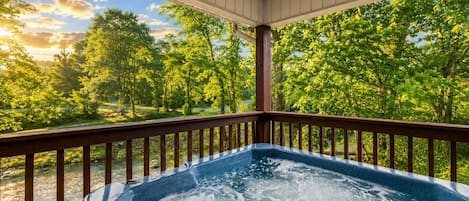 Bain à remous extérieur