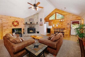 Smart-tv och eldstad
