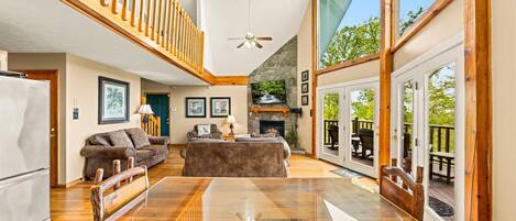 TV connectée, cheminée