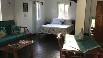 1 bedroom, Egyptian cotton sheets, in-room safe, desk