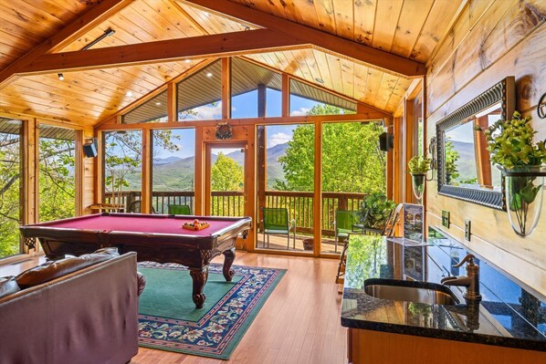 Games room
