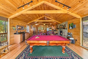 Games room