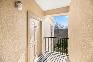 Interior - Vacation Destination (Pigeon Forge)