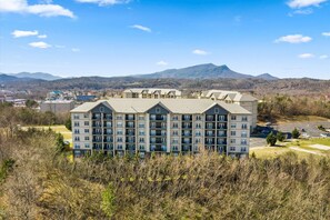 Exterior - Vacation Destination (Pigeon Forge)