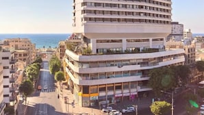 Unclassified image, 5 of 44, button - Wom Allenby Pod Hotel (Tel Aviv)