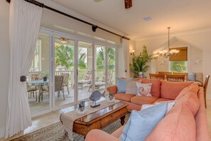 Smart TV, DVD player, stereo, offices - 3BR Poipu luxury villa with pool and beach access summer deals (Poipu)