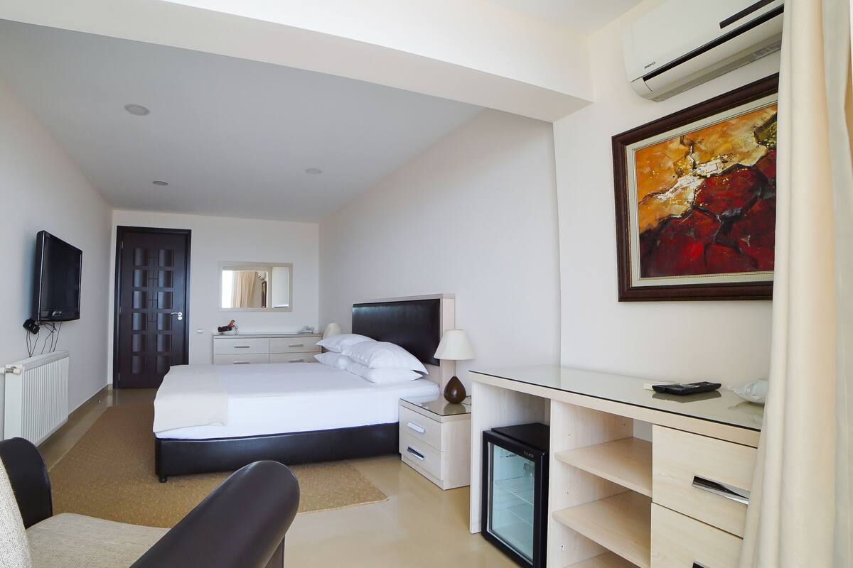 Economy Double Room