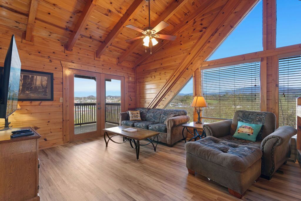 Televisie en een open haard