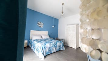 Chambre Triple Supérieure (Blue)