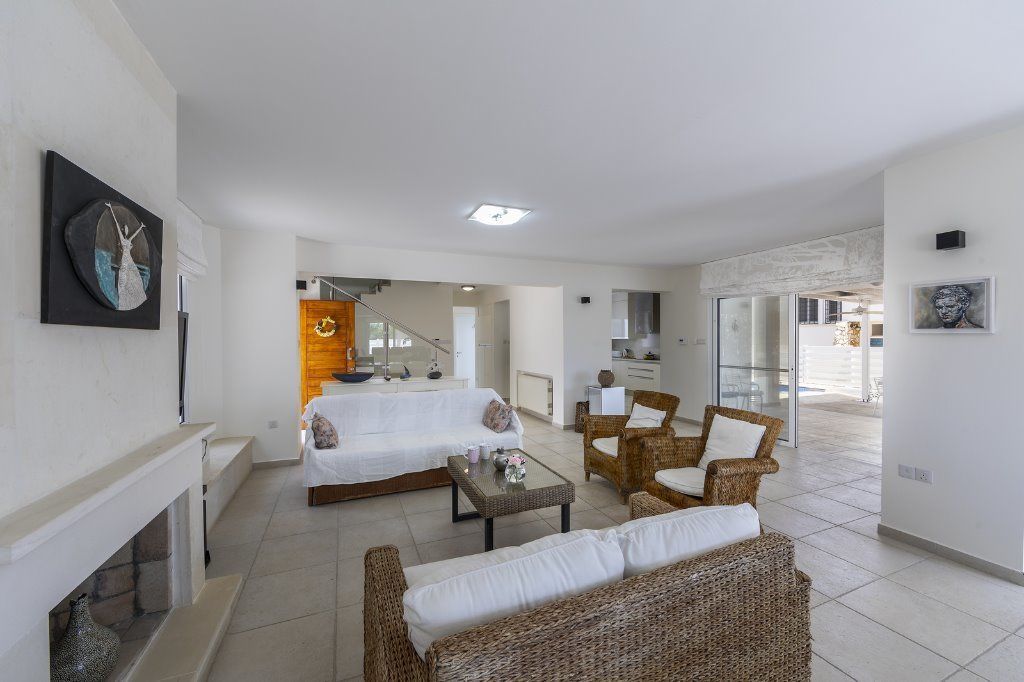 Biệt thự, 5 phòng ngủ, hồ bơi riêng | Khu phòng khách | TV màn hình phẳng, đầu đĩa DVD 