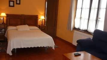 1 bedroom, free WiFi, bed sheets